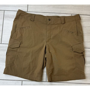 511 Tactical Stryke 11" Short Men's Size 44 Battle Brown Ripstop Stretch Cargo‎